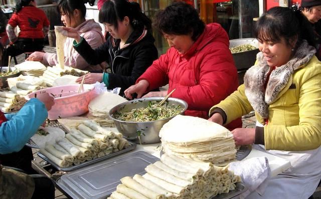 正月二十吃“春卷” 春卷是山西临汾流传了上千年的特色美食