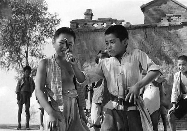 1964年看影片《小兵张嘎》，革命熔炉铸英雄