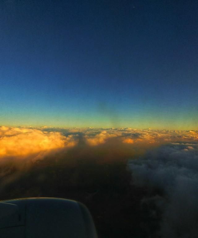 飞机上拍蓝天白云照片图7
