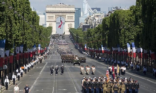 法国7月14日国庆阅兵式将采取强制性防疫措施