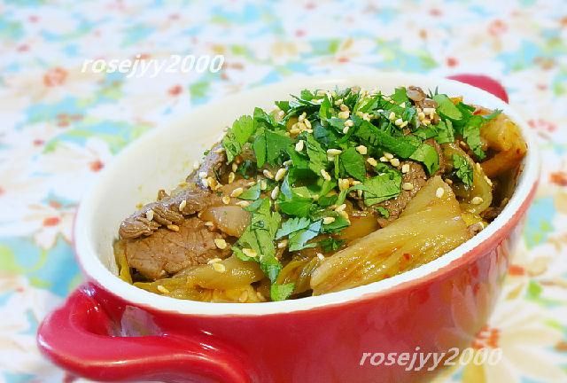 泡菜炒牛肉卷，泡菜炒牛肉怎么烧图1