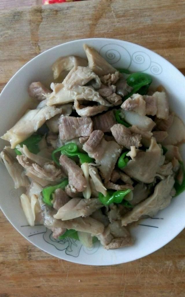 平菇炒肉片怎么做,平菇炒肉片月子餐图8