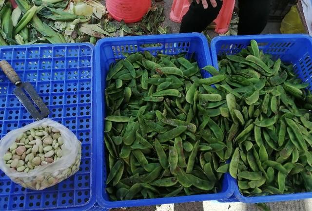 负氧离子最高县城桂东逛农贸市场，山货便宜又生态，城里买不到