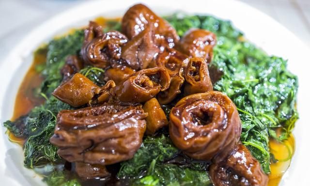 上海最出名的15道名菜，特色本帮菜菜谱，浓油赤酱，你吃过几道呢