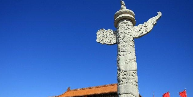 北京天安门前柱子叫什么？矗立500年，有什么作用？