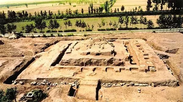 古代的塔里能住人吗,古代高楼住人吗图13