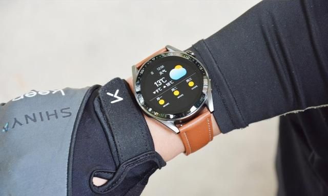兼顾商务和运动，支持手表通话和运动监测，dido G30s智能手表测评