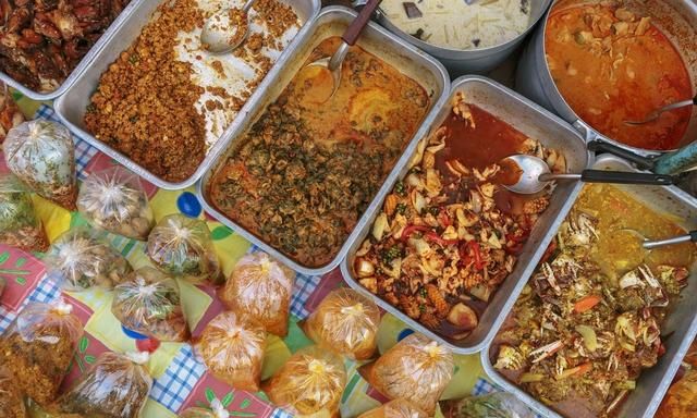 泰国普通家庭的一日三餐，东南亚人真是太会吃了，打包技术更厉害