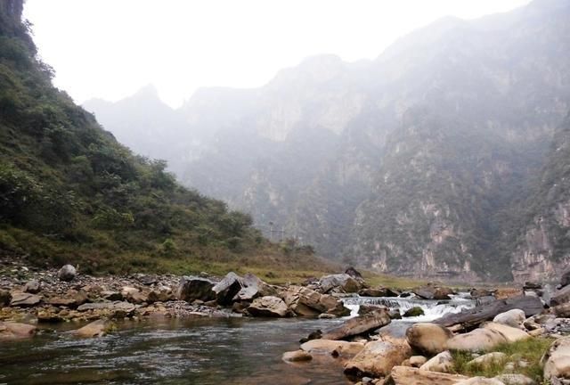 寻鱼太行秘境山里泉，飞蝇探钓山谷深处的溪流精灵——瓦氏雅罗鱼