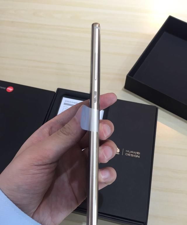 华为目前为止唯一一款双曲面手机！mate9pro！