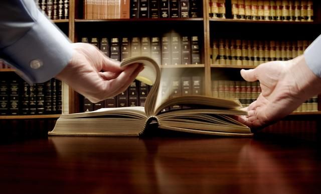 法学新生必读的10本法学经典书籍