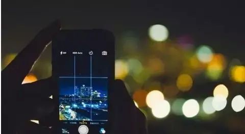 「齐齐哈尔」手机中“隐藏”着一个“无限空间”，可以永久保存照片视频，还能“加密”