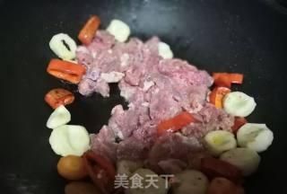 牛肉炖西红柿马蹄独家制作方法，以后在家就可以自己做啦