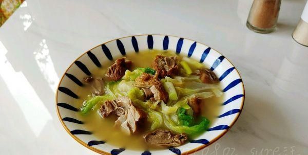 一学就上手的葱椒鸭肉白菜汤，小白也能1秒变大厨