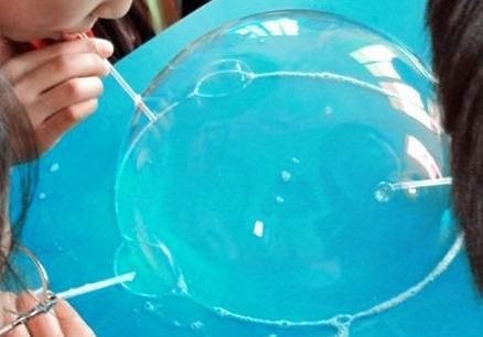 如何制作泡泡水,如何制作泡泡水吹出的泡泡有很多图5