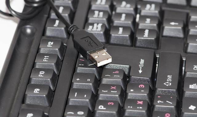 USB接口键盘无法使用，应该怎么办？