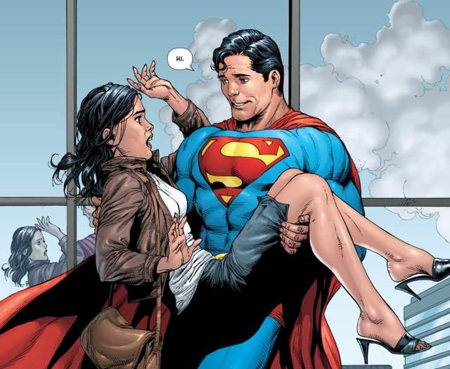 为什么超人救人的时候要穿紧身裤图3