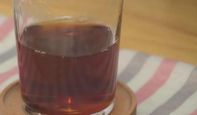 水果茶vs珍珠奶茶？你爱哪一杯？