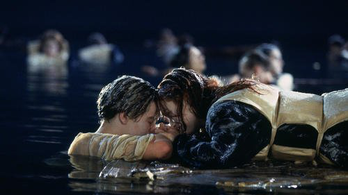 《泰坦尼克号》露丝的原型是谁？里面的爱情是真实发生的吗？