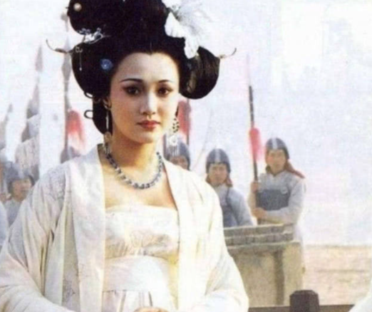 传说杨贵妃没死在马嵬坡，而是去了日本？这到底是怎么回事？