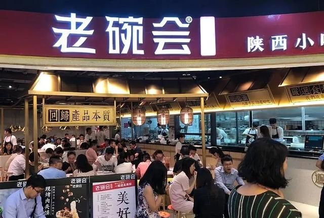 餐厅如何吸引顾客入店？这四个锦囊请收好