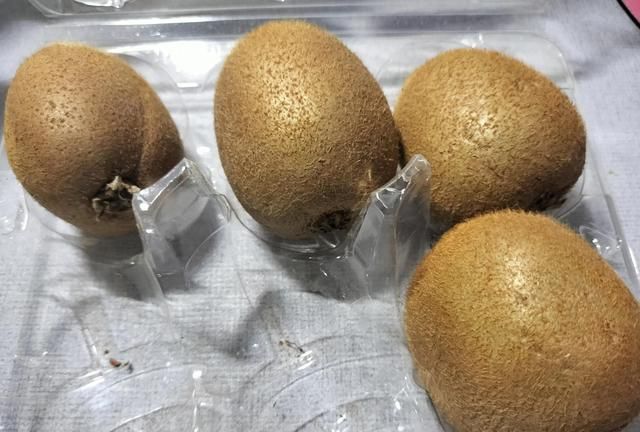 猕猴桃🥝硬的可以吃吗？