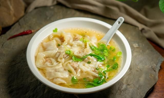 平常的米面，只要揉成面团，就能做出花样面食