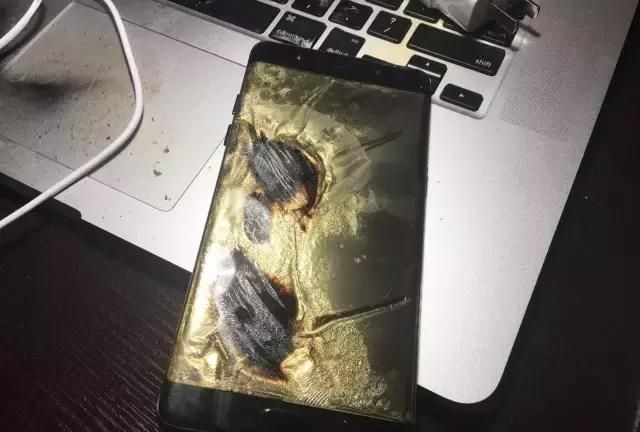 昨天三星Note7又爆了，我们和当事人聊了聊