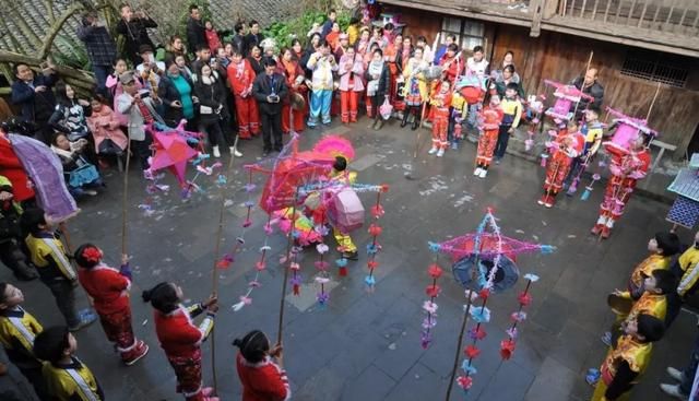 年味｜石阡“仡佬毛龙”与“说春”