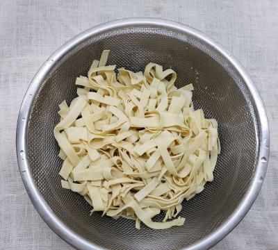 #不容错过的鲜美滋味#简单易做、鲜香下饭的青椒炒豆皮