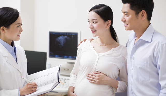 怀孕初期有什么症状？除了孕吐，这几个不舒服表现也很常见